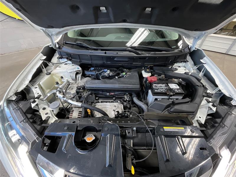 2017 NISSAN ROGUE SV