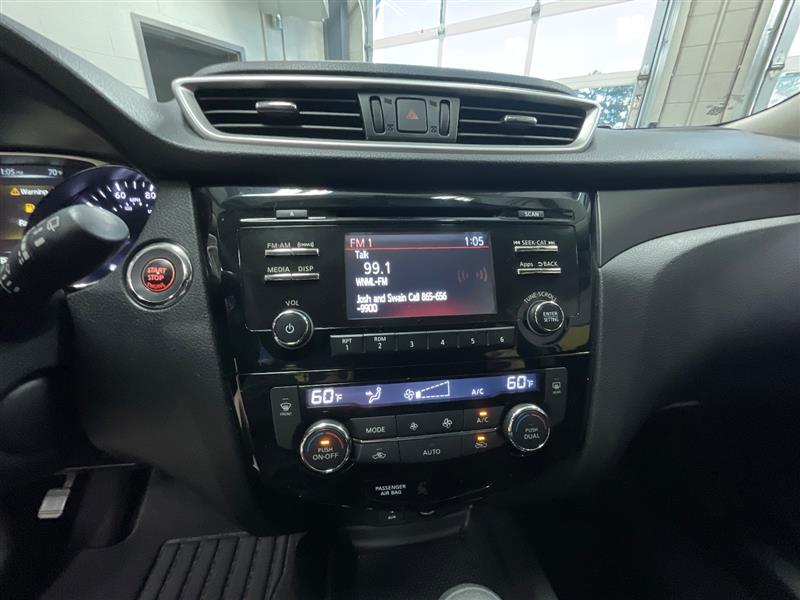 2014 NISSAN ROGUE SV
