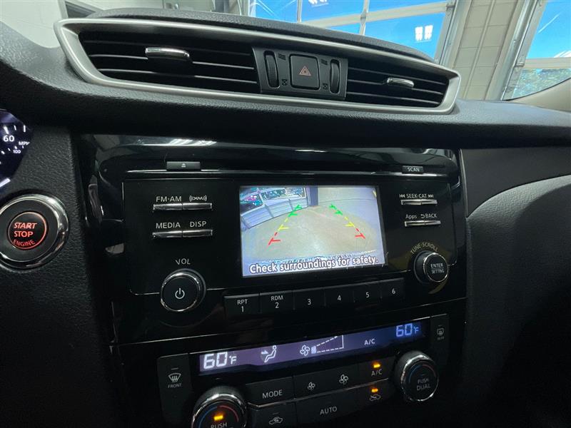 2014 NISSAN ROGUE SV