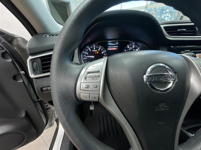 2014 NISSAN ROGUE SV