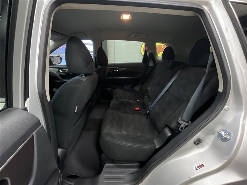 2014 NISSAN ROGUE SV
