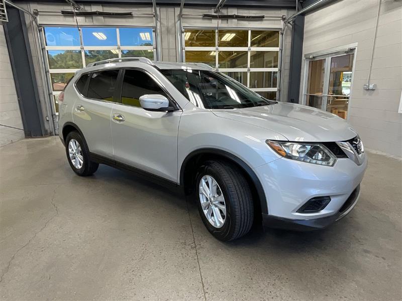 2014 NISSAN ROGUE SV