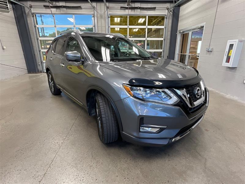 2017 NISSAN ROGUE SL