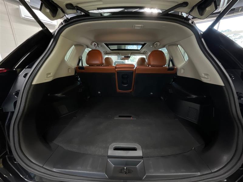 2017 NISSAN ROGUE SL