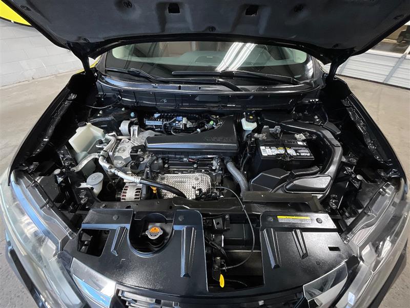 2017 NISSAN ROGUE SL