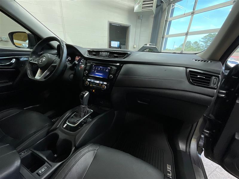 2020 NISSAN ROGUE SL