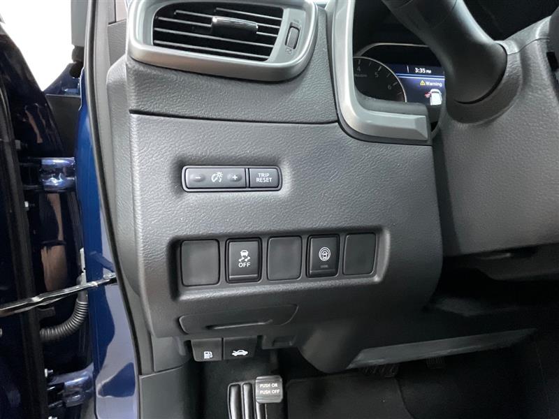 2022 NISSAN MURANO SV