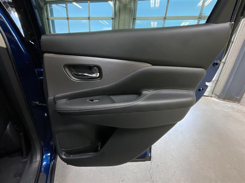 2022 NISSAN MURANO SV