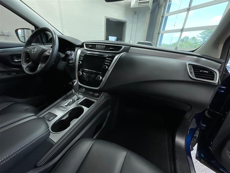 2022 NISSAN MURANO SV
