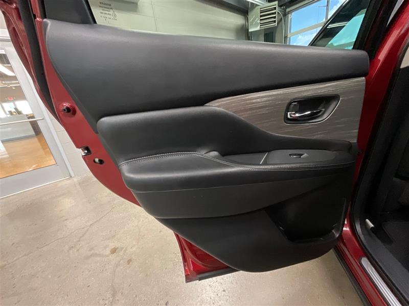 2015 NISSAN MURANO SV