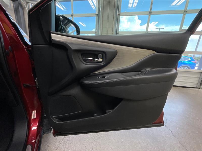 2015 NISSAN MURANO SV