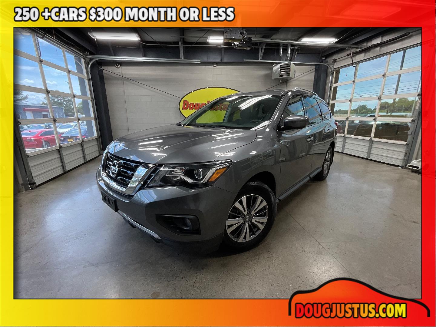 2020 Nissan Pathfinder SV 4WD's photo