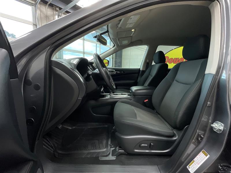 2020 NISSAN PATHFINDER SV
