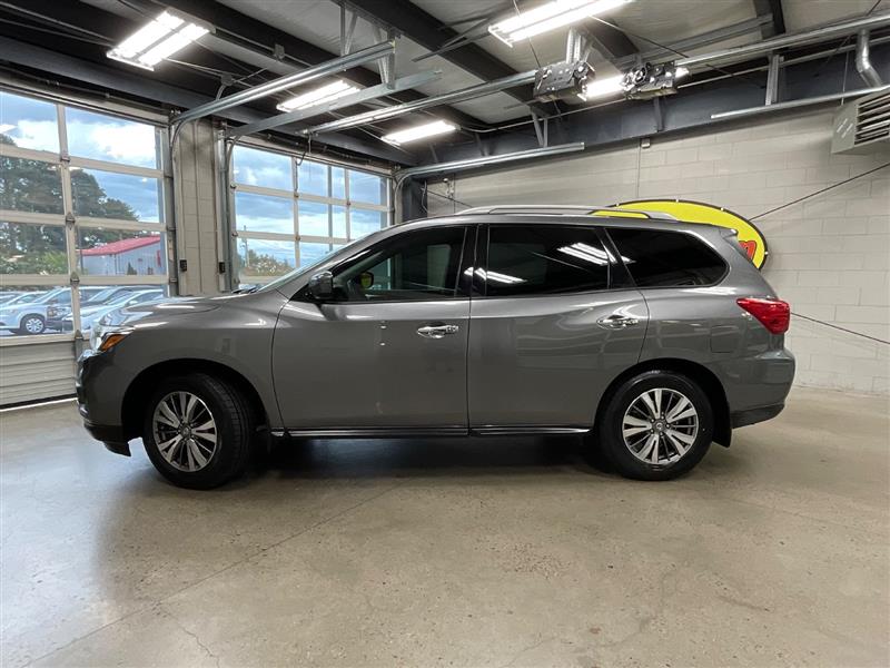 2020 NISSAN PATHFINDER SV