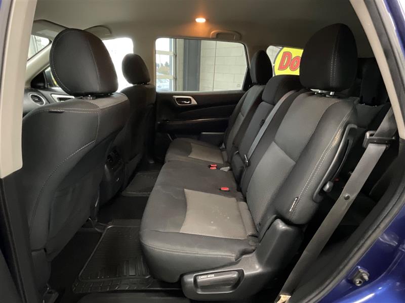 2019 NISSAN PATHFINDER SV