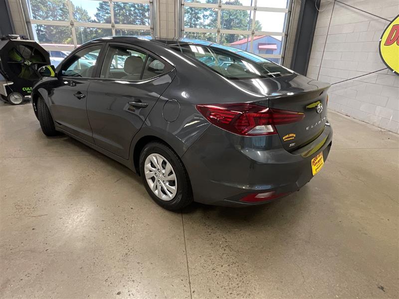 2020 HYUNDAI ELANTRA SE