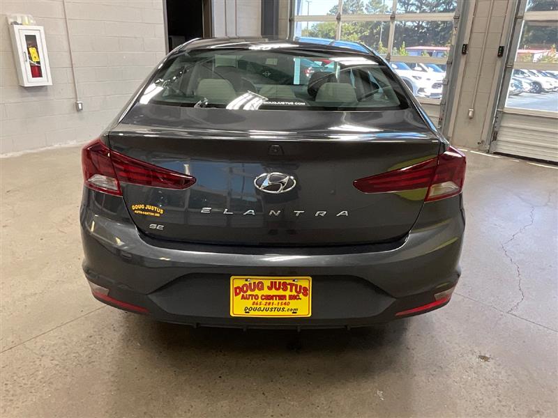2020 HYUNDAI ELANTRA SE