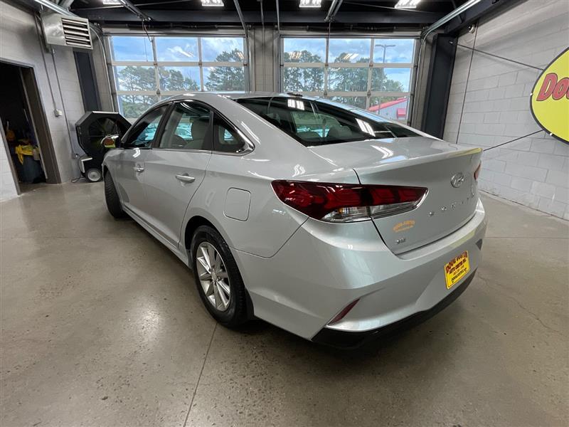 2018 HYUNDAI SONATA SE