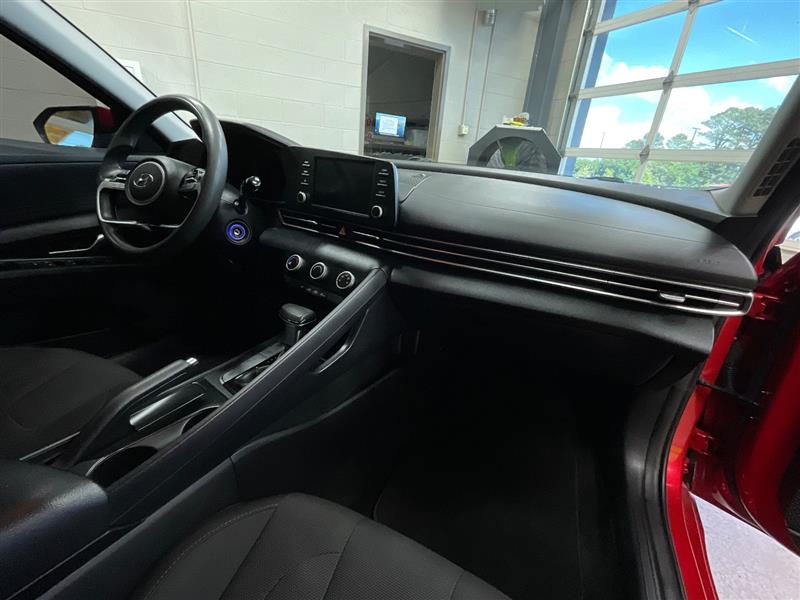 2021 HYUNDAI ELANTRA SE