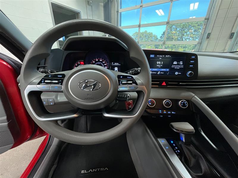 2021 HYUNDAI ELANTRA SE