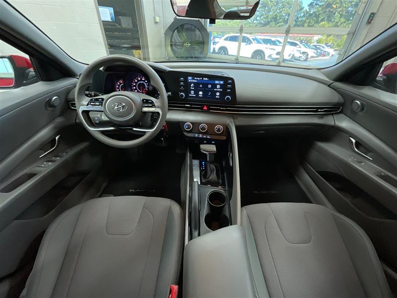 2021 HYUNDAI ELANTRA SE