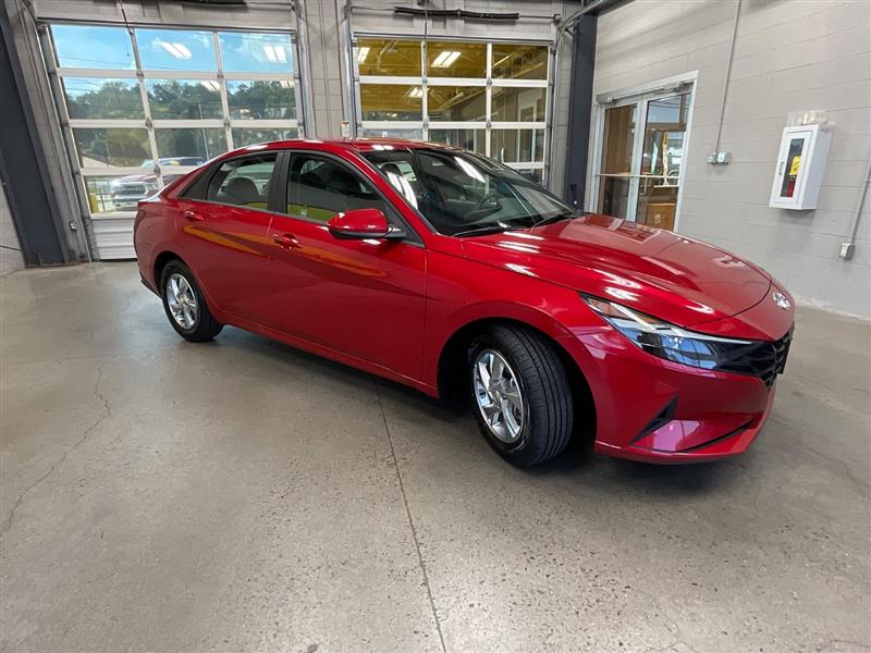 2021 HYUNDAI ELANTRA SE