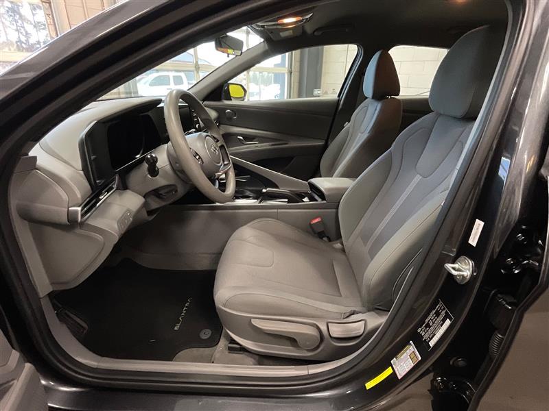 2021 HYUNDAI ELANTRA SE