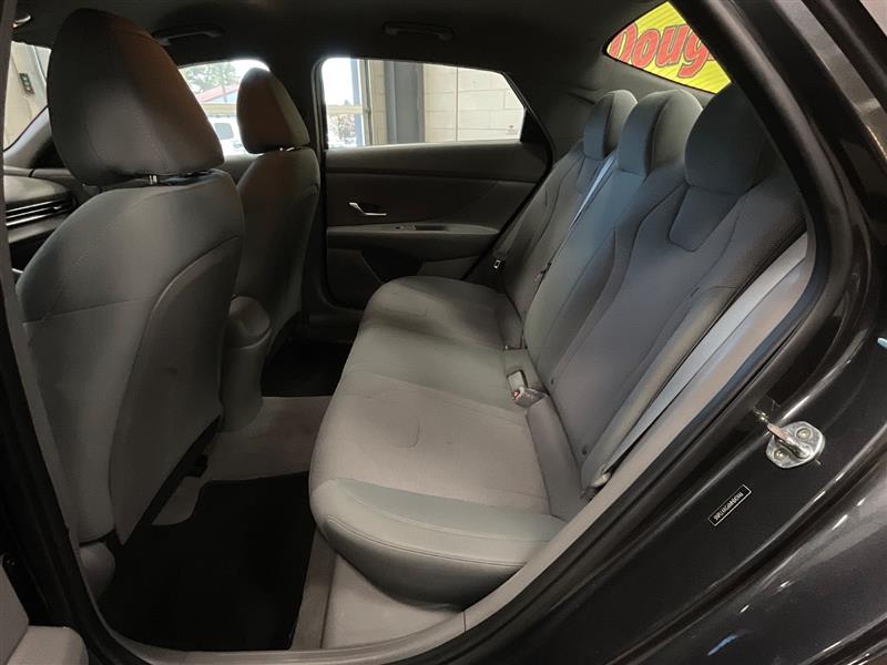 2021 HYUNDAI ELANTRA SE