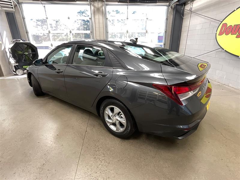 2021 HYUNDAI ELANTRA SE