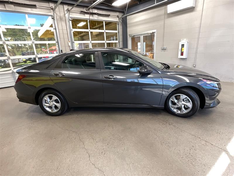 2021 HYUNDAI ELANTRA SE
