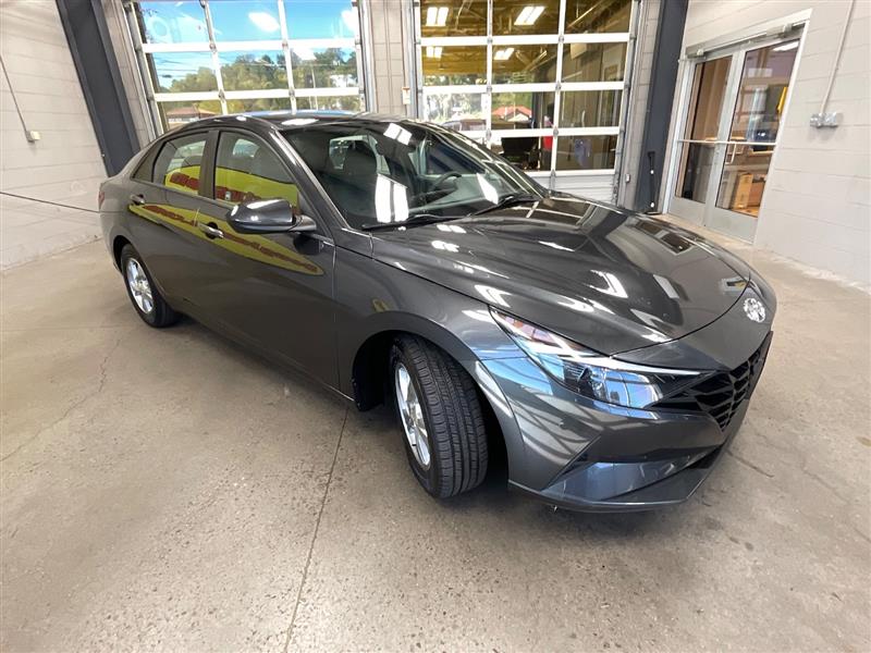 2021 HYUNDAI ELANTRA SE