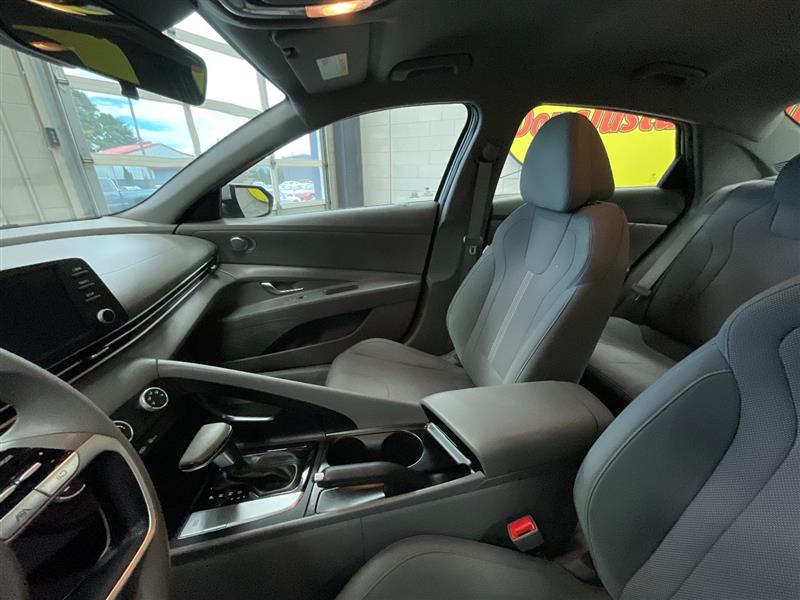 2021 HYUNDAI ELANTRA SE