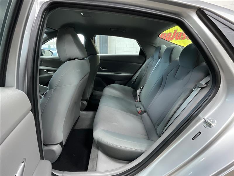 2021 HYUNDAI ELANTRA SE