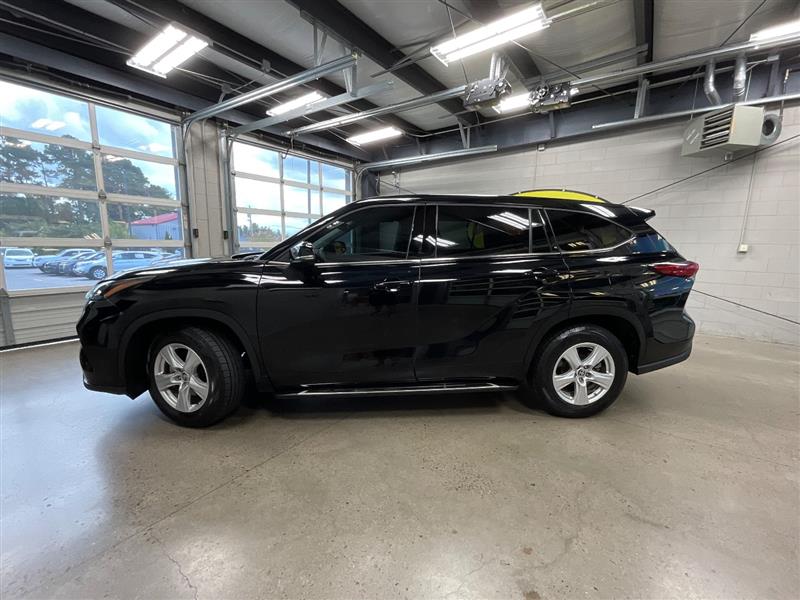 2022 TOYOTA HIGHLANDER L