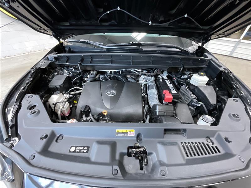 2022 TOYOTA HIGHLANDER L