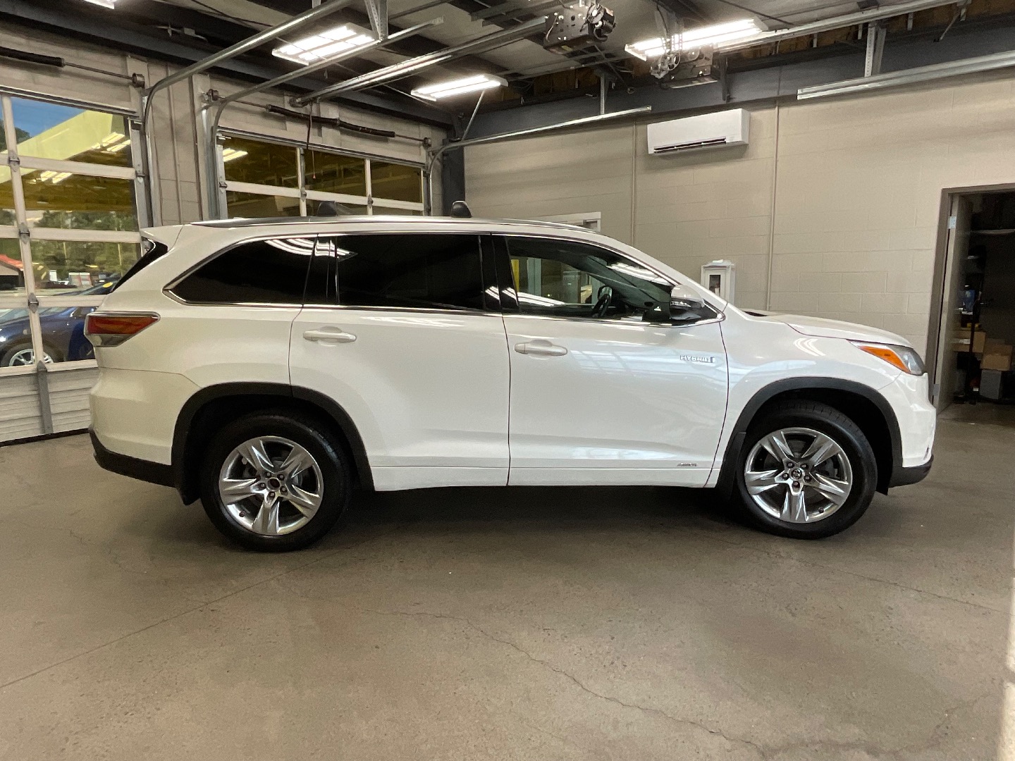 2016 Toyota Highlander Limited - Photo 6