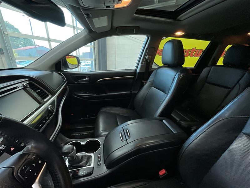 2016 TOYOTA HIGHLANDER HYBRID Limited