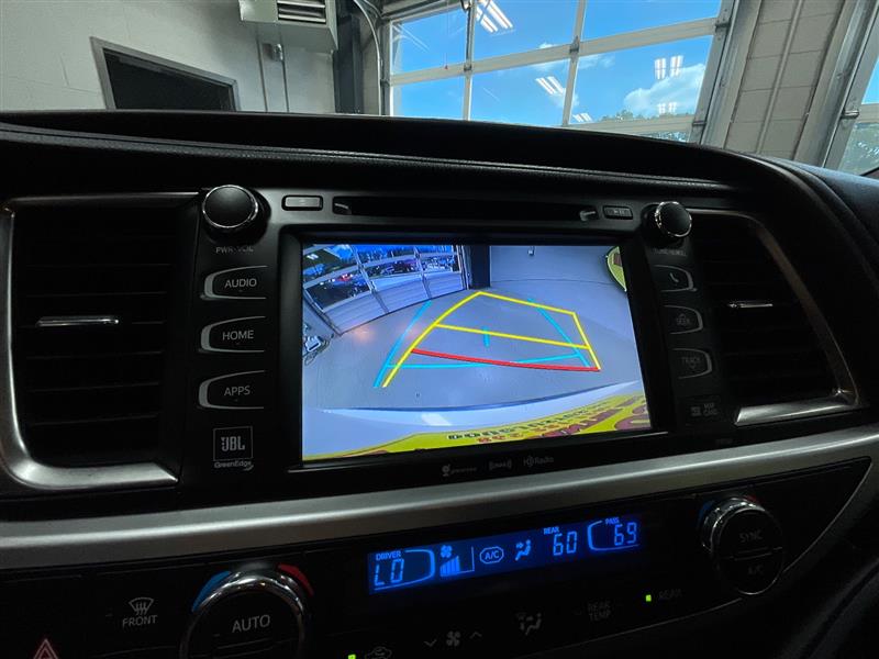 2016 TOYOTA HIGHLANDER HYBRID Limited