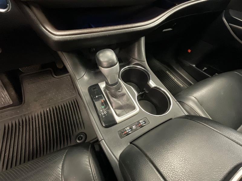 2016 TOYOTA HIGHLANDER HYBRID LIMITED