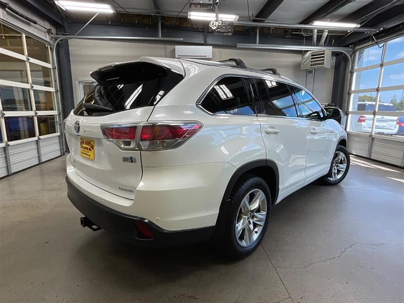 2016 TOYOTA HIGHLANDER HYBRID Limited