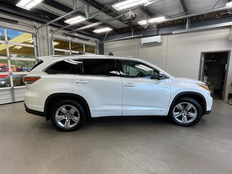 2016 TOYOTA HIGHLANDER HYBRID Limited