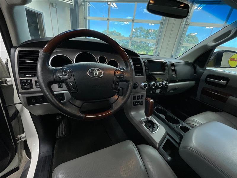 2012 TOYOTA SEQUOIA PLATINUM