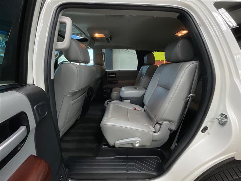2012 TOYOTA SEQUOIA PLATINUM