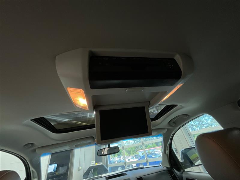 2012 TOYOTA SEQUOIA PLATINUM