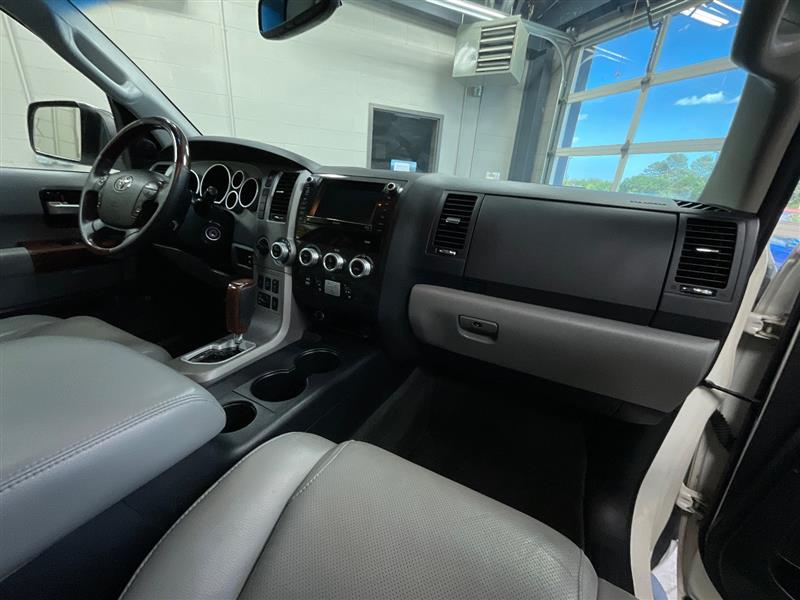 2012 TOYOTA SEQUOIA PLATINUM