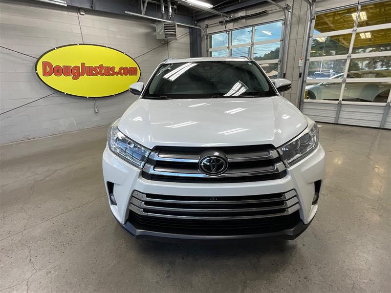 2017 TOYOTA HIGHLANDER LIMITED