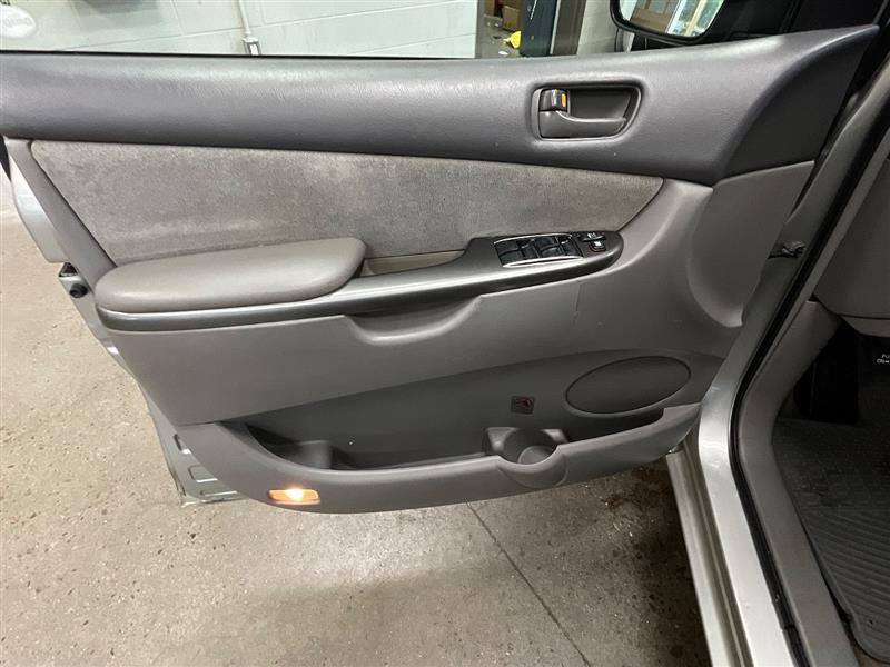 2010 TOYOTA SIENNA CE/LE