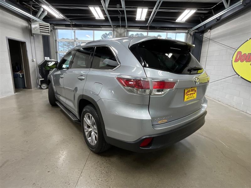 2015 TOYOTA HIGHLANDER XLE