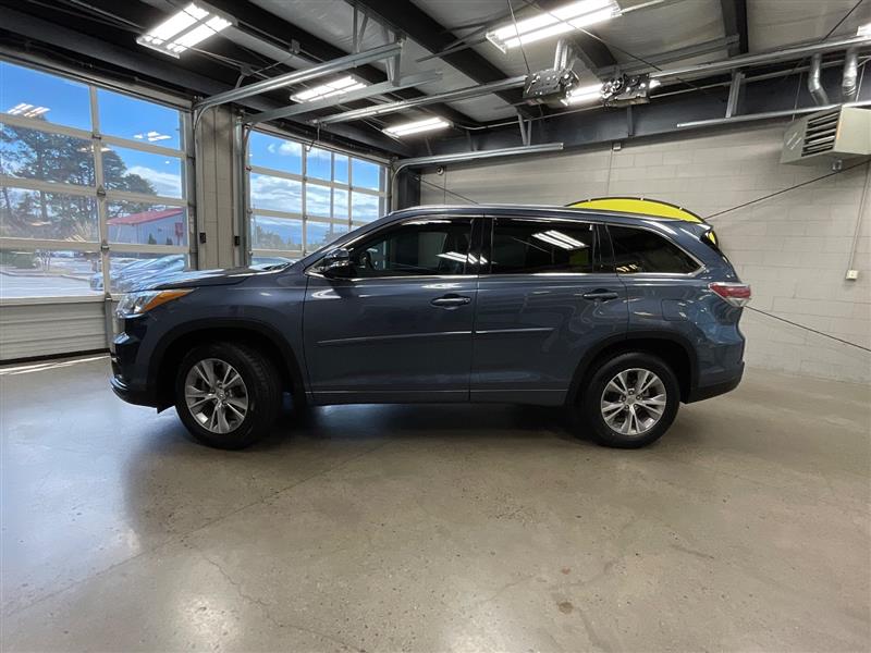 2015 TOYOTA HIGHLANDER XLE