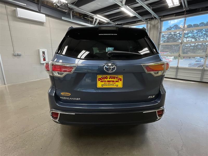 2015 TOYOTA HIGHLANDER XLE